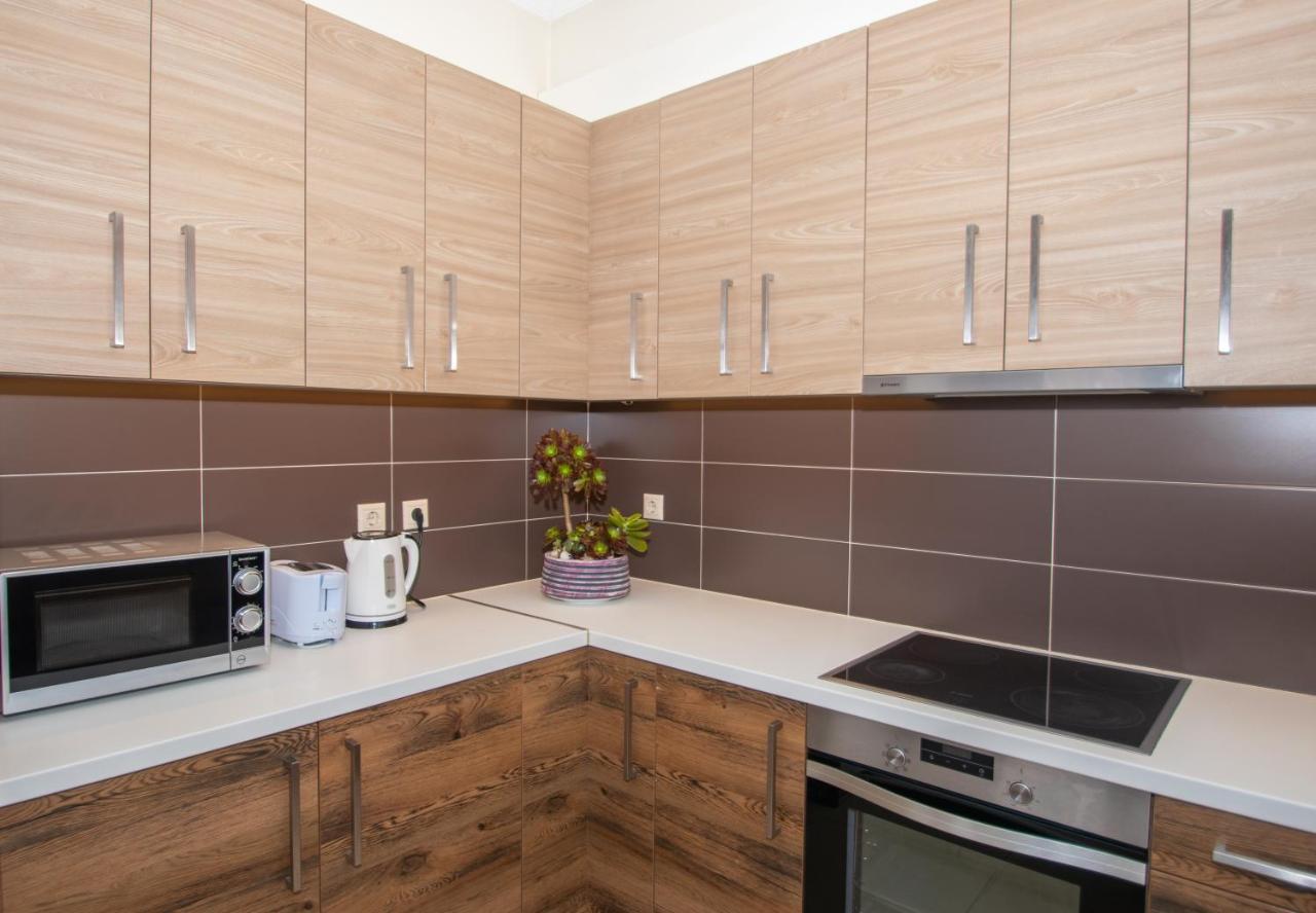 Liri'S Apartments Kalamáki Kültér fotó