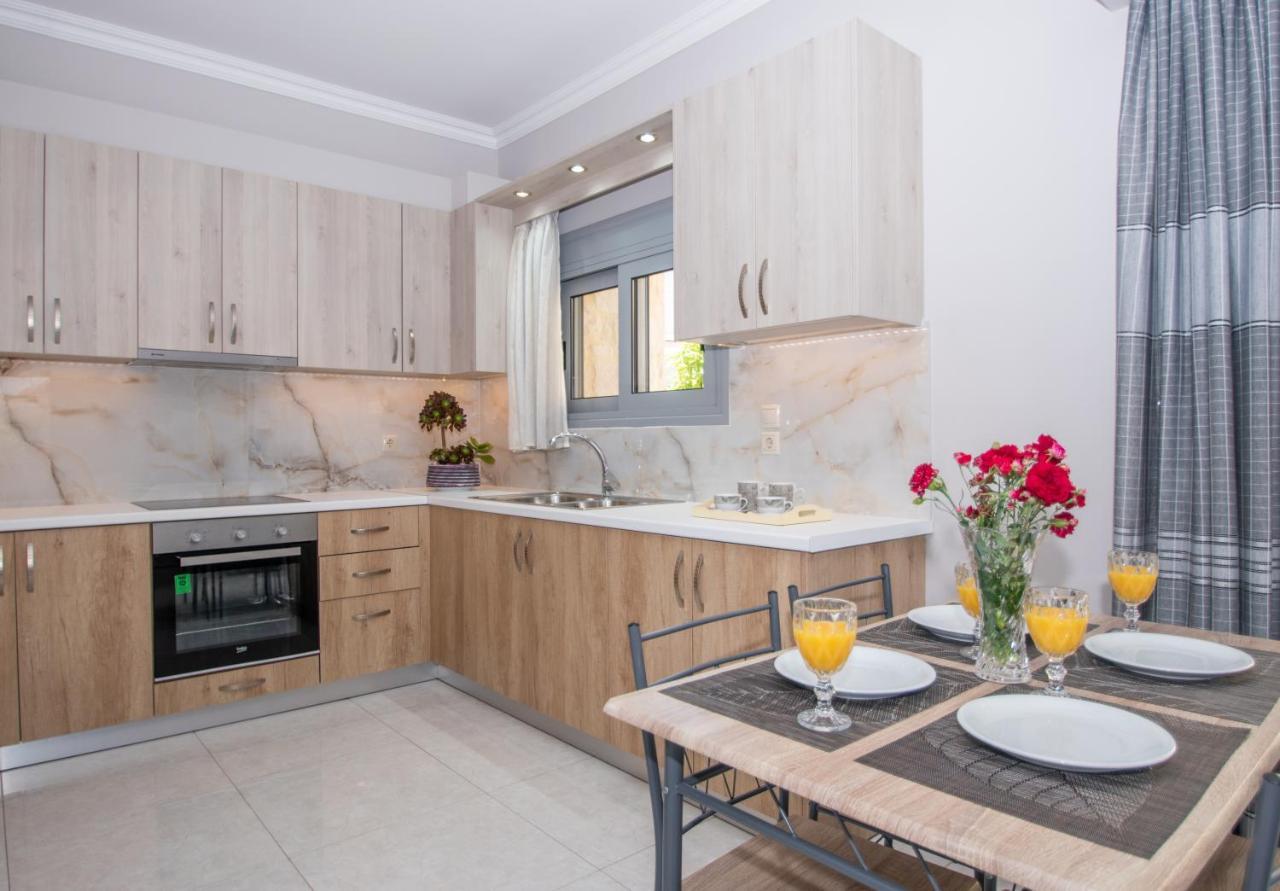 Liri'S Apartments Kalamáki Kültér fotó